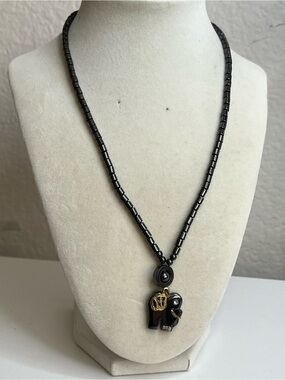 Hematite beaded elephant pendant necklace 20”